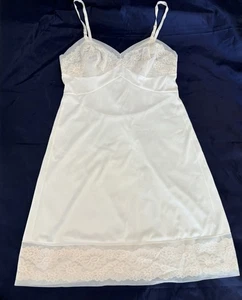 Lencería de colección años 50 para mujer 34 S crema de nailon encaje tocador Fair sin cordones florales - Imagen 1 de 12
