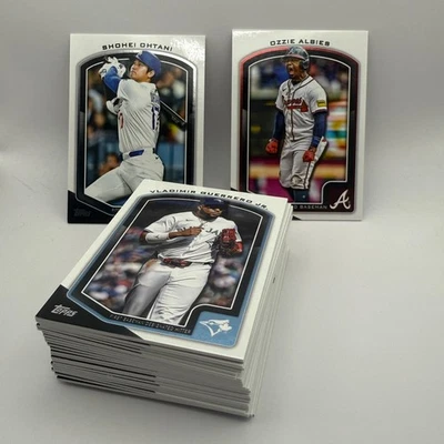 Topps 2 2025 - exclusivo de Costco Flagship - completa tu conjunto Foto 1 de 2