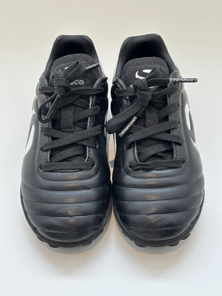 Sondico Strike Astro Turf Trainers Boys Size Uk 9 Black White - Image 1 of 4