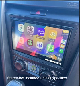 HOLDEN VE COMMODORE SERIES 1 FASCIA KIT SINGLE - DUAL ZONE 15W WIRELESS CHARGER - Picture 1 of 5