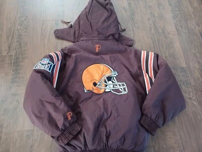 Vintage Pro Player Cleveland Browns Reversible Hooded Jacket Mens Medium - Image 1 of 4