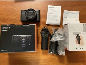 Sony Cyber-shot RX100VI Digital Camera and VCT-SGR1 Shooting Grip Japanese - Picture 1 of 6