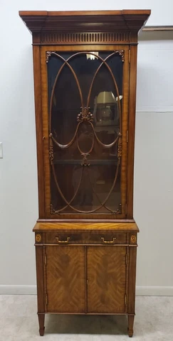 Maitland Smith Georgian Display Cabinet hutch flame mahogany hutch Cover