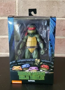 Neca Tmnt Raphael 1990 Movie Gamestop Exclusive Figure New - Picture 1 of 12