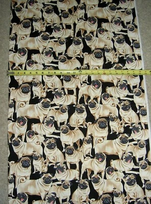 Perros Perro Pug Pugs C2488 NEGRO Tesoros atemporales Tela de algodón duradera Foto 1 de 2