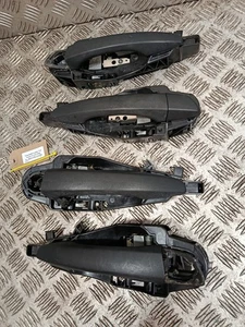 Berlingo Partner Combo E 18-On Door Outer Handles set 980297801T 9822861880 - Picture 1 of 8