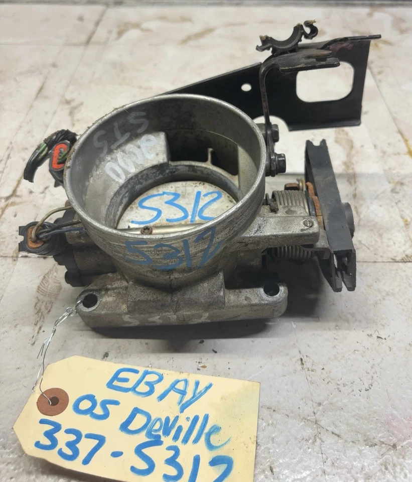 Conjunto de válvula de cuerpo del acelerador del motor DEVILLE 2000-2004 SEVILLE 2000-2004 4,6 L FABRICANTE DE EQUIPOS ORIGINALES Foto 1 de 4