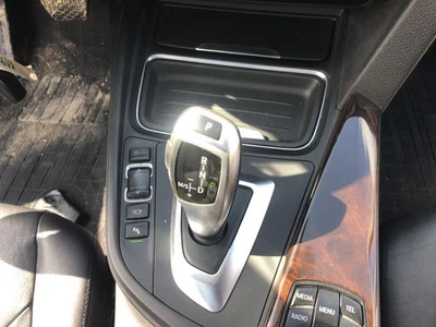 BMW 328i 2014 cambio de transmisión 950217 Foto 1 de 4