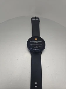 Samsung Galaxy Watch Active 2, Works Great, Please Read Description - Photo 1 sur 5