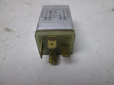 Relé ABS 944 928 968 92861512401 (USADO) Foto 1 de 2