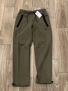 Nike Tech Sweatpants Nike Tech Fleece Size Medium - Picture 1 of 5