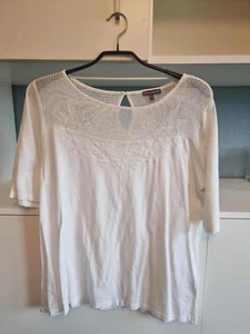 Street One Gr. 44 Shirt Bluse Oberteil Weiss Stickerei Häkeleinsatz Ausschnitt - Bild 1 von 9