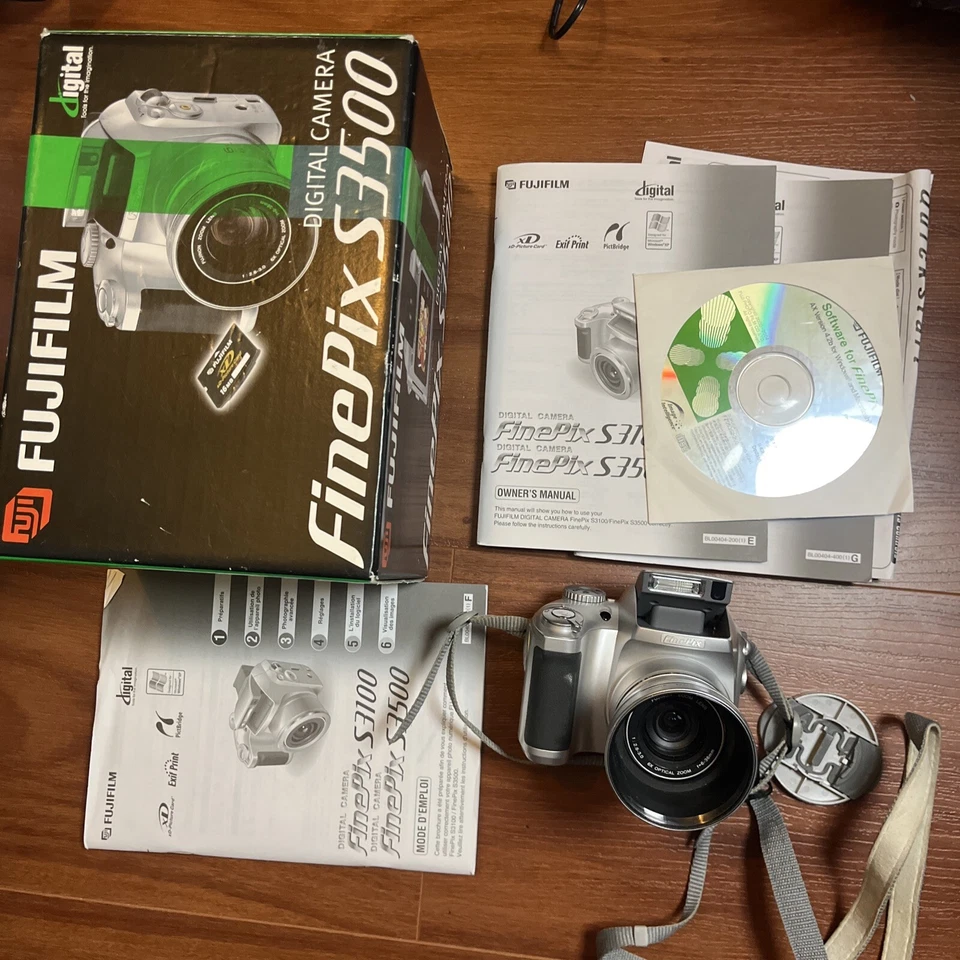 Fujifilm FinePix S3500 Digital SLR Camera - Image 1 of 4