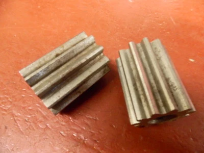 1929 1930 Roosevelt Marmon Oil Pump Gear Set NORS - Image 1 of 3