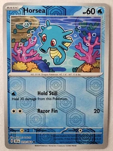REVERSE HOLO Horsea 010/064 NM/M - Tarjeta Pokémon Fábula Cubierta - Imagen 1 de 2