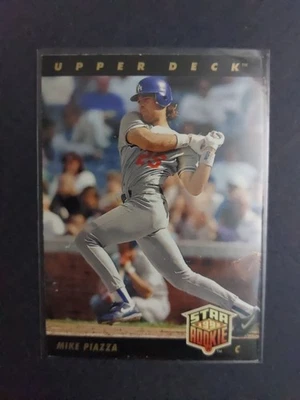 1992 Upper Deck Mike Piazza #2 Rookie - Image 1 of 2