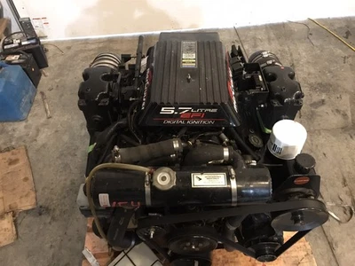 Морской двигатель MerCruiser 5.7 EFI 350 закрытое охлаждение без падения соли готовый 373 часа - Изображение 1 из 4