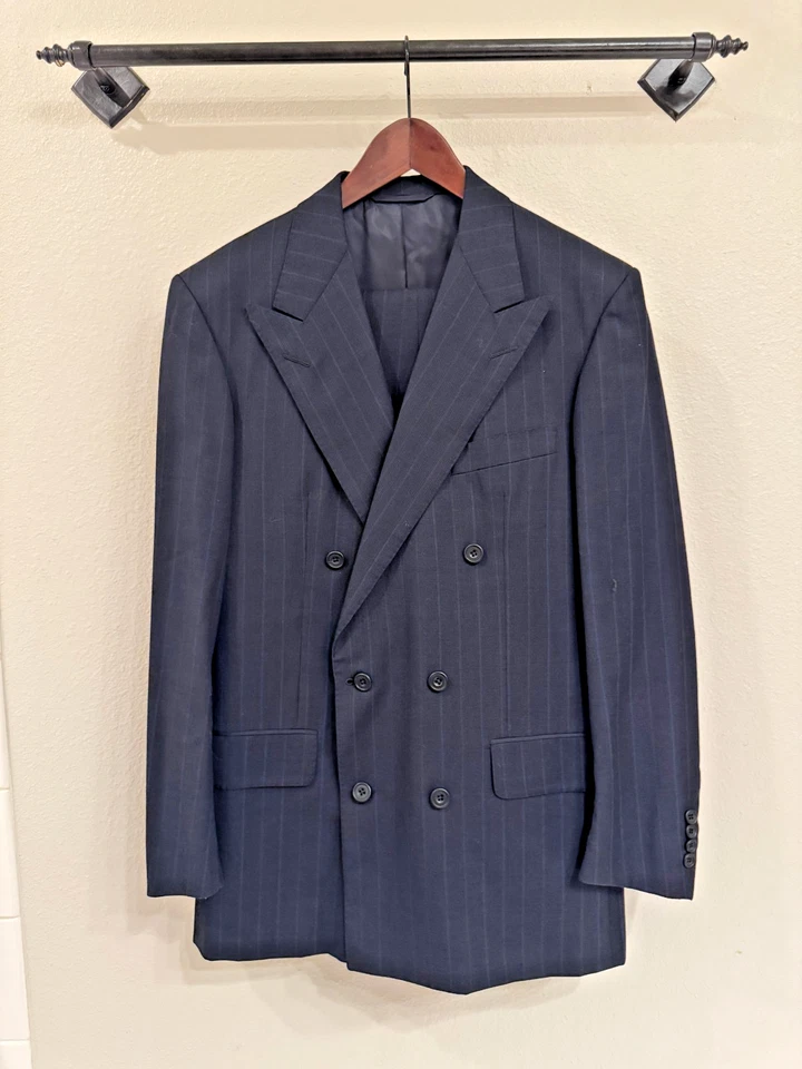 Traje De Colección Hickey Freeman Personalizado Doble Pecho Pico Solapa Azul Marino A Rayas 37R Foto 1 de 4