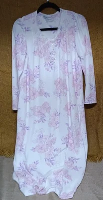 ¡¡GUAU!! MISS ELAINE ~ PIJAMA FLORAL CÓMODO DE UNA PIEZA PARA MUJER!! TALLA S Foto 1 de 3