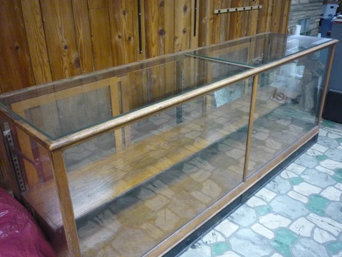 96L x 25W x 36H Old Oak Display Cabinet Cover