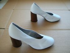 & Other Stories Womens 39 White Leather Round Block Heel Pumps Made In Spain