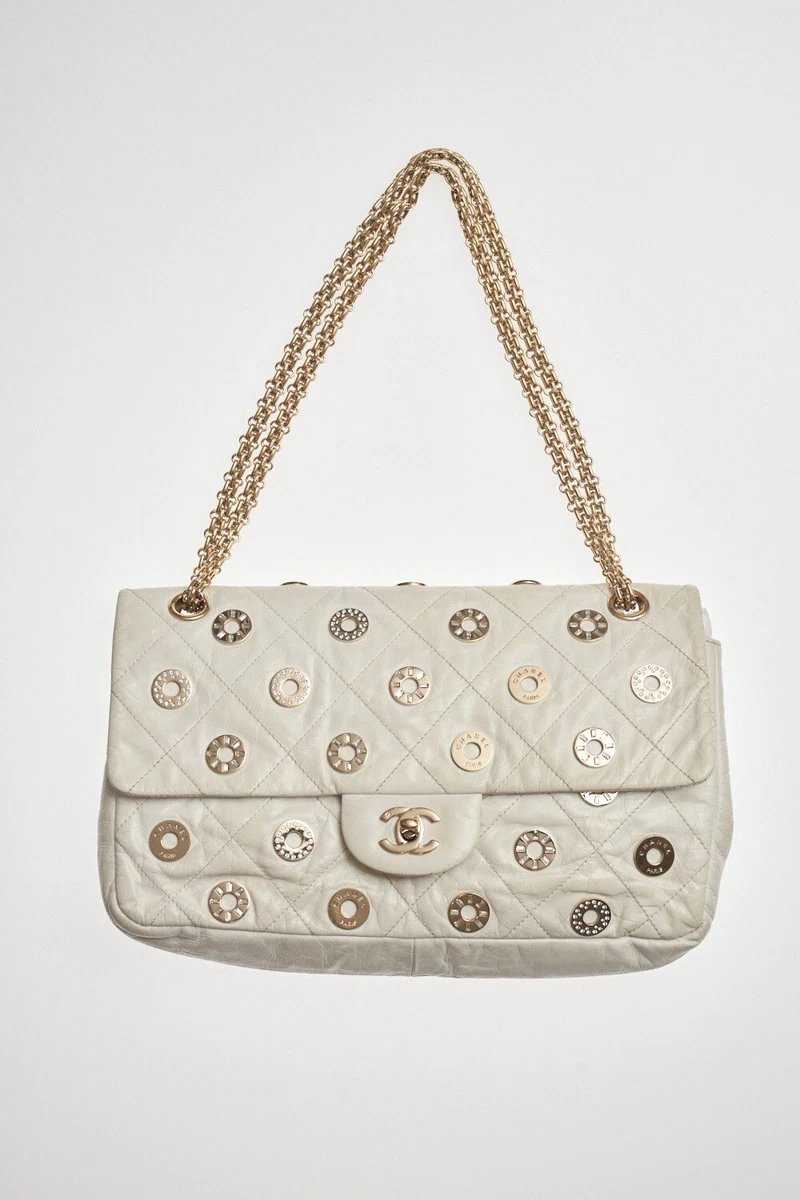 シャネル クラシックフラップ ショルダーバッグ キルティングバッグ