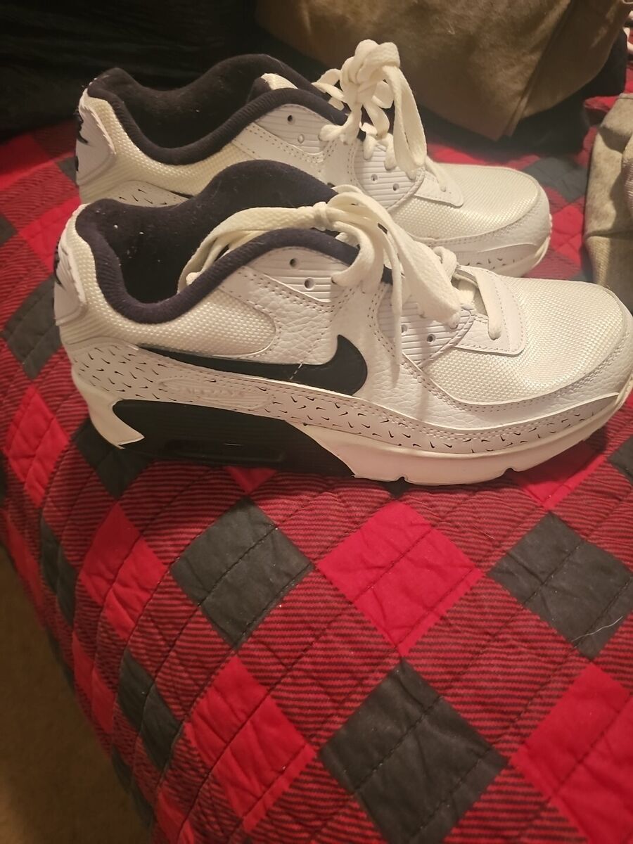 Nike Air Max 90 White Black - CQ2560-101 W for sale | eBay Nike Air Max 90 White Black - CQ2560-101 W for sale | eBay