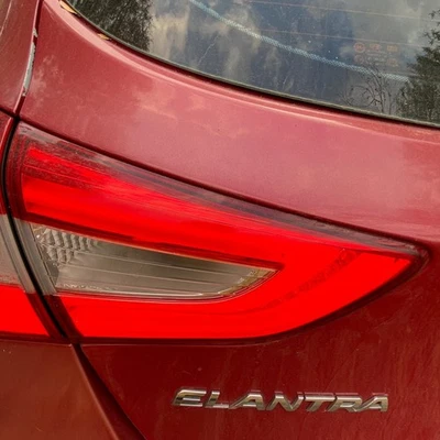 Luz trasera interior LED 2013-2017 Hyundai Elantra GT DRIVER luz izquierda Foto 1 de 4