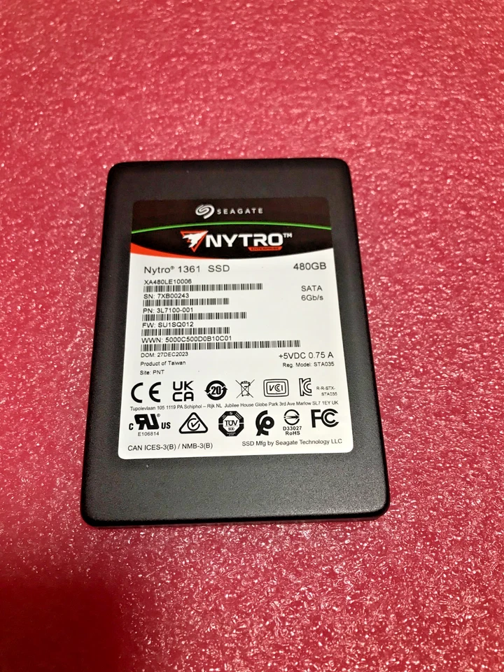 Seagate XA480LE10016 Nytro 1361 480GB SATA 6Gb/s 2.5inch internal SSD - Image 1 of 2