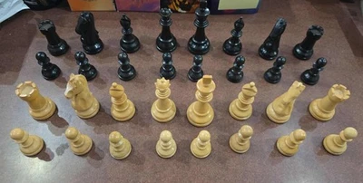 Chessex Pro Chess Set Striped Ebony 3 3/4" King Double Weighted - Image 1 of 4