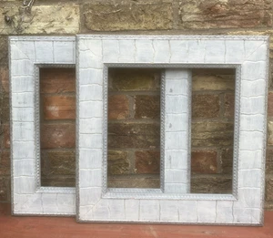 Pair Of Shabby Picture Frames - Picture 1 of 13