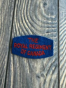 Toppa ricamata The Royal Regiment Of Canada blu e rossa distintivo militare vintage - Foto 1 di 2