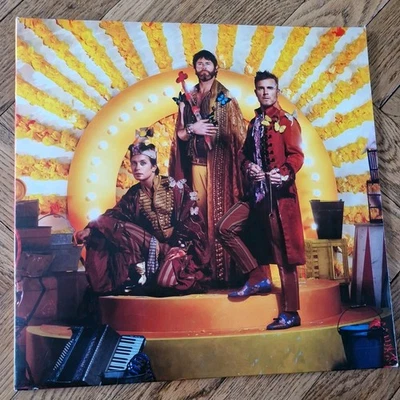 TAKE THAT  VINYL WONDERLAND  VG+/Vg+ - Image 1 of 4