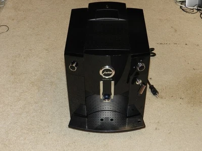 Máquina de café espresso automática Jura Impressa C60 **JURA REPARADA** Foto 1 de 4