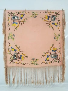 Vintage traditionelles Klavierschal Seide Vögel mit Nest handbestickt 115 x 115 cm - Bild 1 von 12