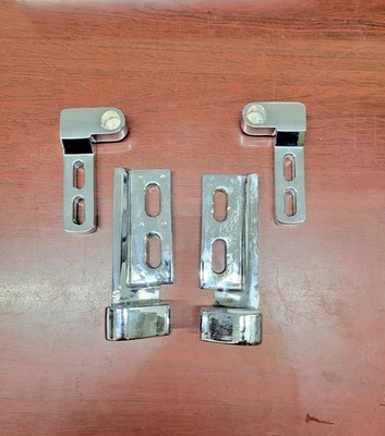 BISAGRAS PUERTA MOTOR TRASERO PREVOST XL2 CROMADAS Foto 1 de 2