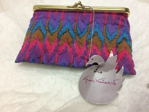 Gloria Vanderbilt Makeup Bag Cloth Quilted Purse Accessory - Picture 1 of 10