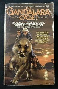 Vintage 1986 Der Gandalara Zyklus 1 Drei Science-Fiction-Romane in einem Buch - Bild 1 von 4