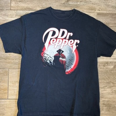 Camiseta de Halloween Dr. Pepper Drácula Talla M | Gráfico de murciélagos vampiros | Promoción rara Foto 1 de 3
