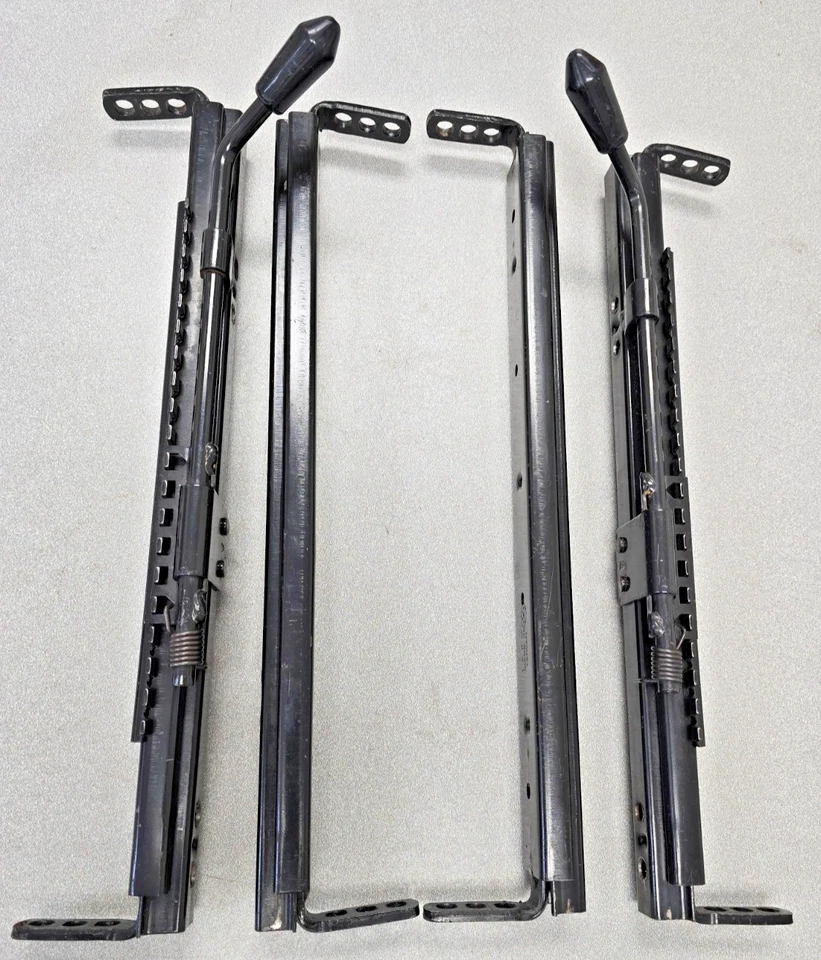 VERY NICE PAIR OF USED ORIGINAL PORSCHE 911 912E 930 SPORT SEAT LOCKING RAILS - Изображение 1 из 4