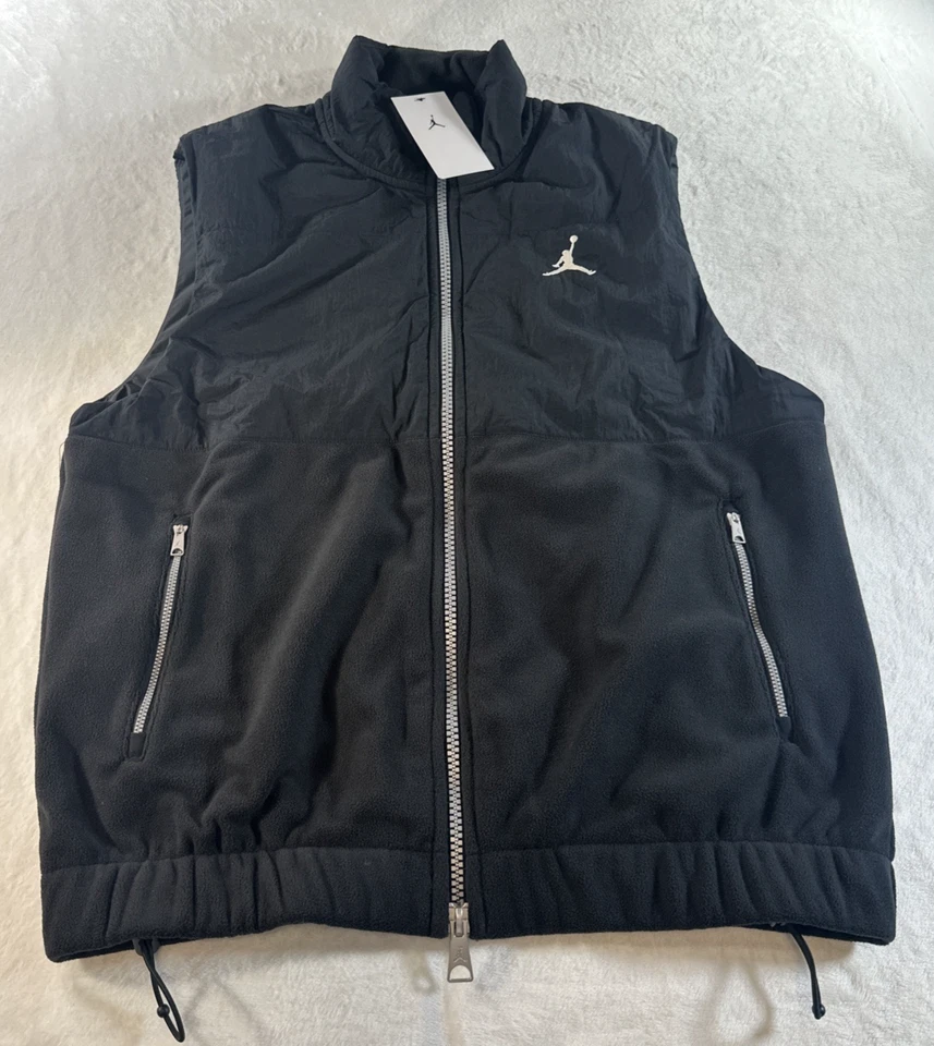 Jordan Vest Mens Medium Essentials Fleece FD8628-010 Black Full Zip
