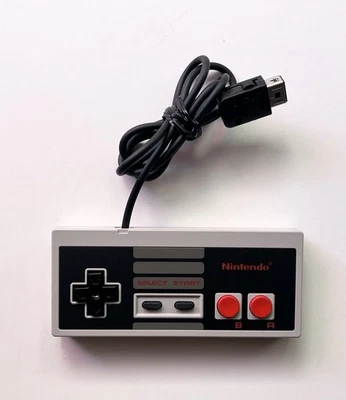 Controlador Nintendo Entertainment System NES Classic Edition CLV-002 funcionando Foto 1 de 4