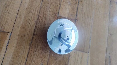 Tapa del tanque de combustible ARIEL NG WNG NH Red Hunter original Foto 1 de 4