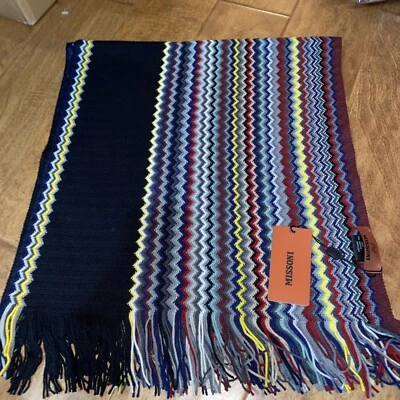 Nuevas Etiquetas Nuevo Con Etiquetas Missoni Bufanda Multicolor Rayas en Zigzag Foto 1 de 4