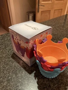 FAB FRED SILICONE CROWN ARISTOCAKES CUPCAKE CASES IN ORIGINAL BOX RRP £12.95 - Picture 1 of 7