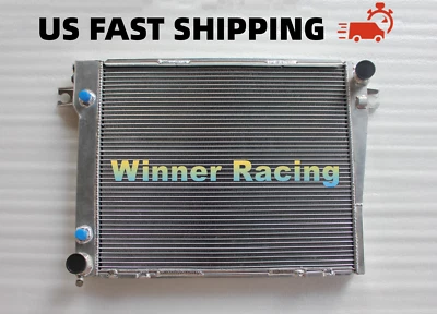 Radiador de aluminio Fit BMW Serie 5 E28 520i / 525e / 528e 2.0-2.7 L M20 I6 AT  Foto 1 de 4