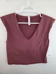 Athleta Top Women's Large Rose Vita Free Cropped Court Tee T-Shirt NWT - Picture 1 of 3
