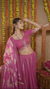 Lanzamiento Nuevo Algodón Lehenga Choli Con Dupatta Rosa Para Mujer Ropa Festival - Imagen 1 de 9