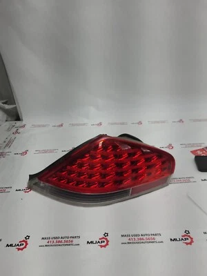 Luz trasera pasajero derecho BMW 645i 650i M6 E63 E64 2004-2007 - 63217170978 Foto 1 de 4