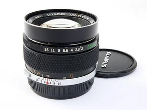 Olympus OM Zuiko MC Auto-W 35mm F2 Gran Angular Prime Lente Excelente de Japón - Imagen 1 de 3